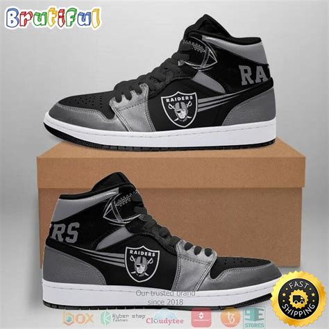 silver sneakers las vegas